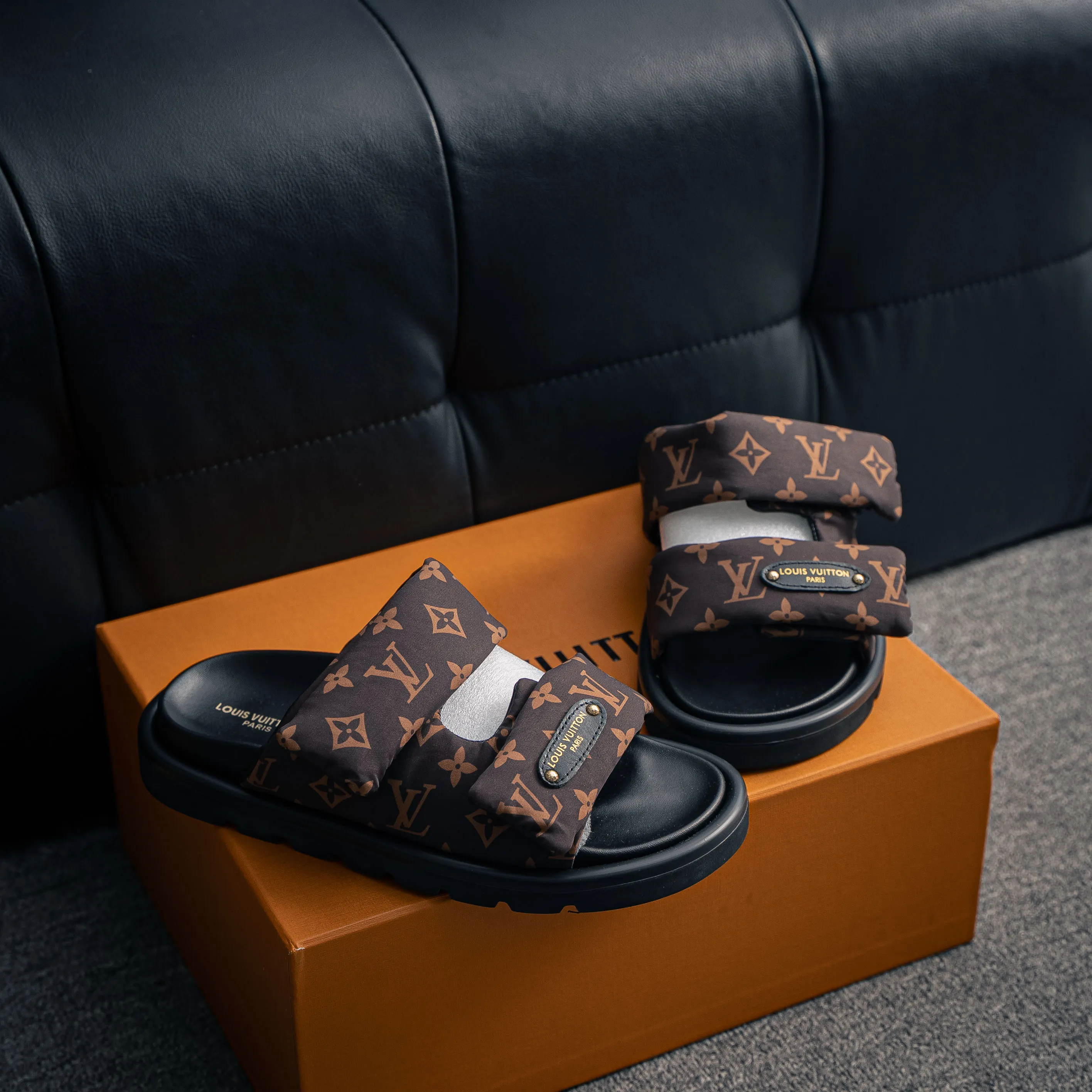 # LOUIS VUITTON ｜ 2026ss /Takashi Murakami x LOUIS VUITTON Sandals 。